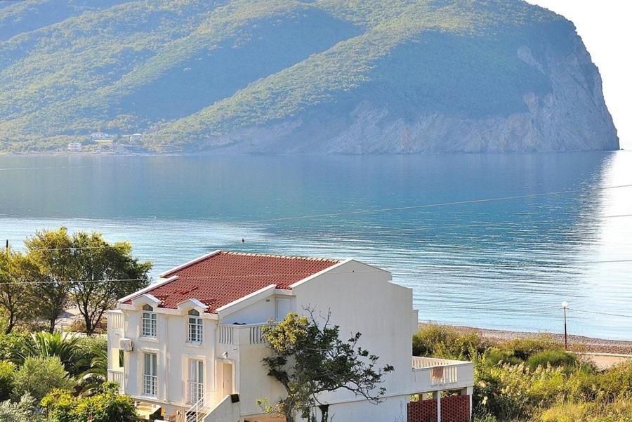 Apartments Villa Marija Petrovac Exteriér fotografie