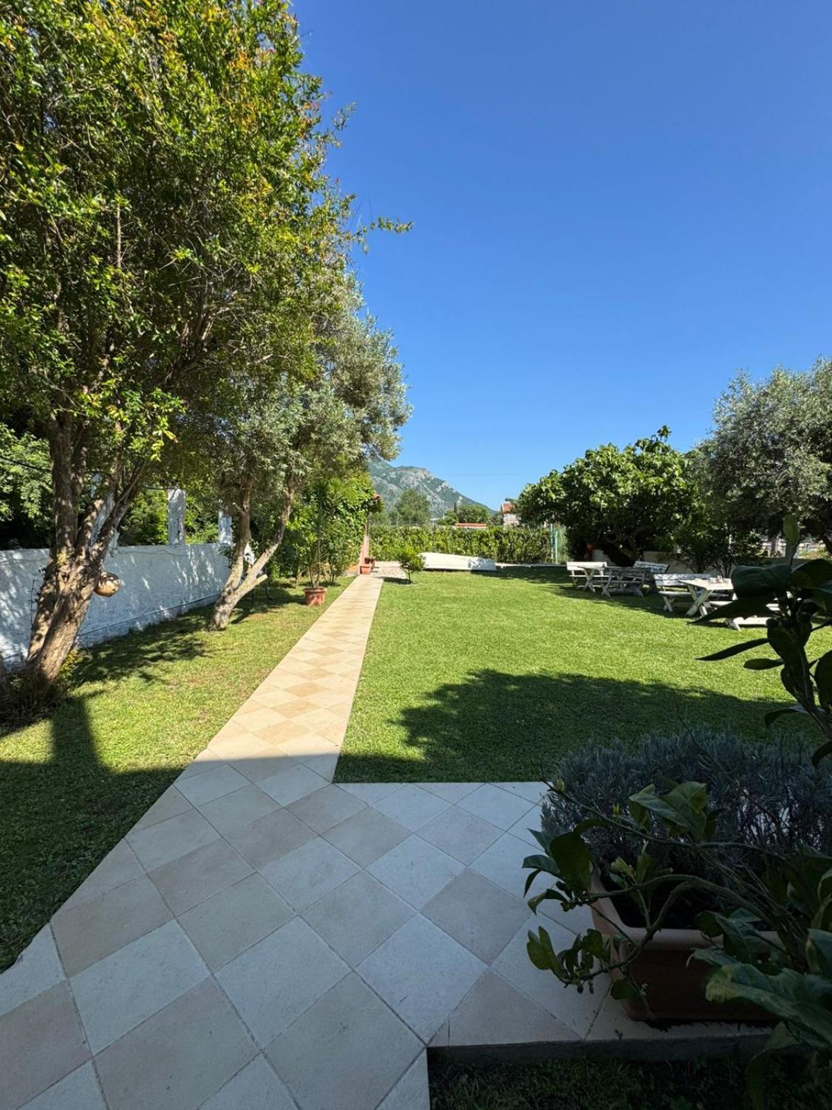 Apartments Villa Marija Petrovac Exteriér fotografie