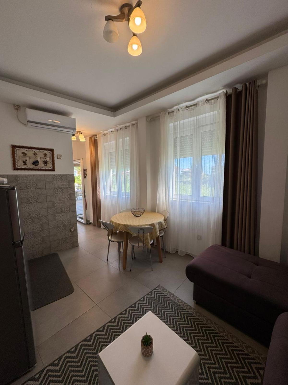 Apartments Villa Marija Petrovac Exteriér fotografie